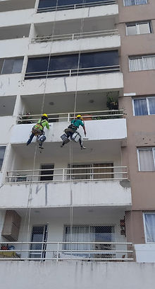 Pintura de fachada em condomínio